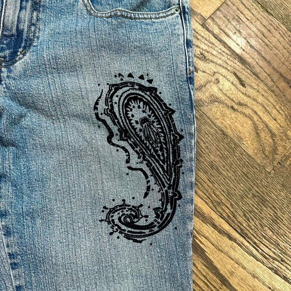 Y2K Paisley Embroidered Flared Jeans With Rhinestones - Picture 3 of 6